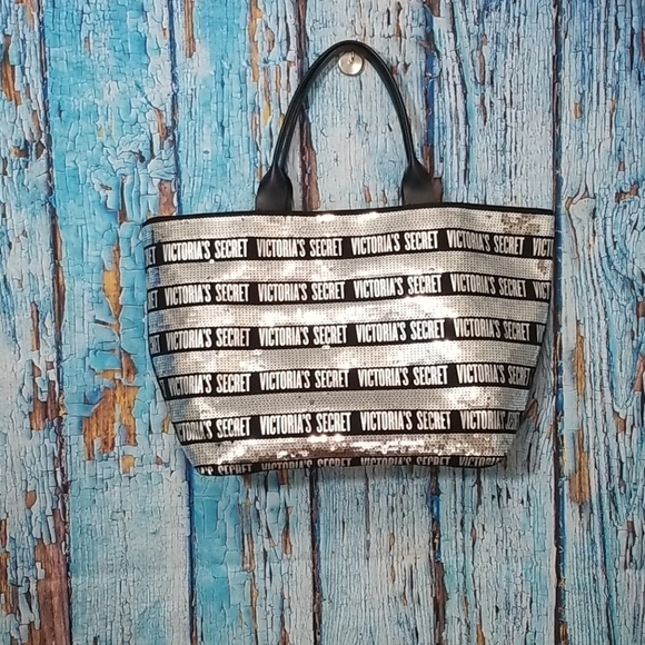 VICTORIA'S Secret Silver Sequined Large Tote - Picture 2 of 8